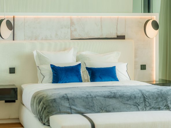 The Hills 12 DETAIL SHOTS12