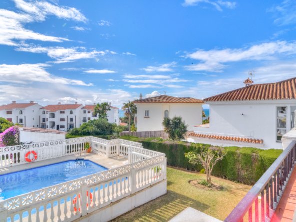 DSC02939_40_41_42_43